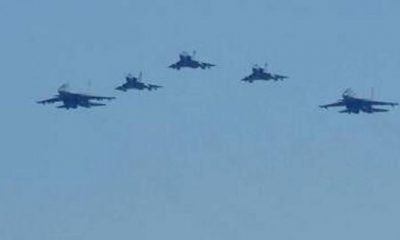 Sus aviones entraron en la mentada zona durante unos 10 minutos. | Fuente: AFP / Referencial
