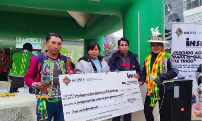  (INSA) entregó cheques simbólicos por indemnización a municipios de Potosí 