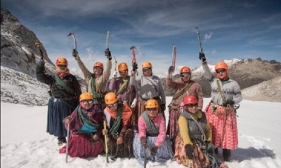Las mujeres aimaras se ganaron prestigio internacional por sus hazañas en las montañas. Foto: Facebook