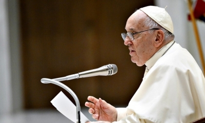 El papa Francisco ofrece su Audiencia General semanal en el Aula Pablo VI el 23 de agosto de 2023 en la Ciudad del Vaticano.