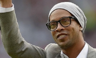 Ronaldinho Gaúcho se afilió al Partido Republicano Brasileño (PRB, derecha). Foto: Ojo.pe