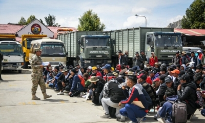 El servicio militar obligatorio para varones y voluntario para damas