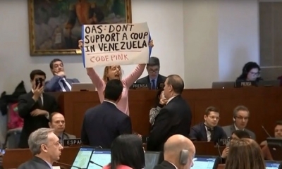 Medea Benjamin pidió a los países americanos no respaldar la autoproclamación del diputado Juan Guaidó.