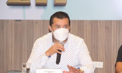 El alcalde de la ciudad de Santa Cruz, Jhonny Fernández