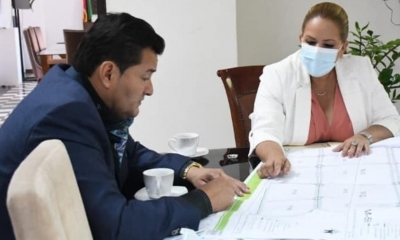 Jhonny Fernández y Angélica Sosa