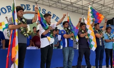 Los dirigentes posesionados a la cabeza de la Coordinadora. 