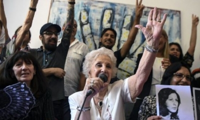 La abuelas festejan la noticia/Foto. AFP