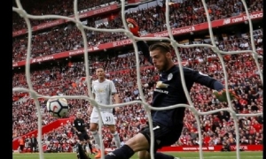 El arquero David De Gea evitó la derrota del Mánchester United. Tuvo una excelente jornada. Foto: Reuters