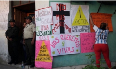 La Fiscalía informó que los dos hijos de la mujer fueron testigos del hecho del sangre.