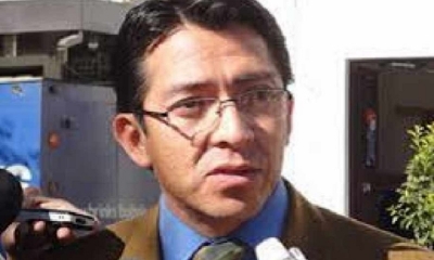 Vilca pidió al Servicio Departamental de Salud (Sedes) controlar que los médicos estén cumpliendo sus funciones en todos los centros de salud.