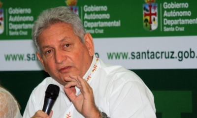 Gobernador de Santa Cruz, Rubén Costas, en conferencia de prensa | Gobernación de Santa Cruz