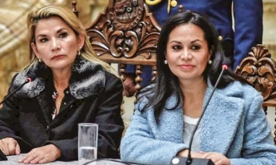 Jeanine Áñez - Roxana Lizárraga