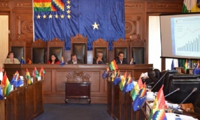 Según una nota de prensa electrónica, la norma garantiza la continuidad de los bonos que benefician a la población boliviana. 