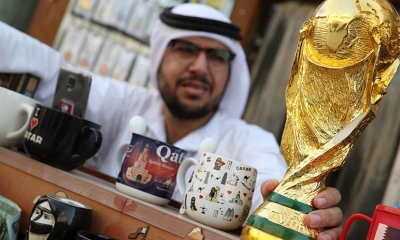 Una maqueta de la Copa del Mundo en una tienda en Doha/Foto. RRSS