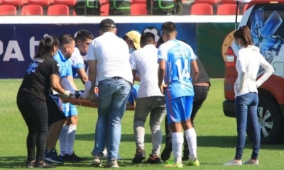 El capitán Christian Latorre será operado de la rodilla derecha debido a una lesión que sufrió este domingo.