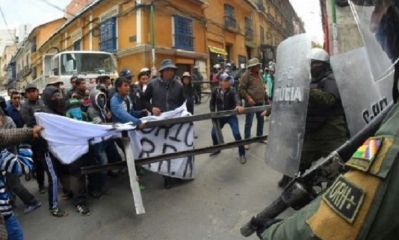 Los enfrentamientos se produjeron en las calles Ballivián, Ingavi y Comercio/Foto. RRSS