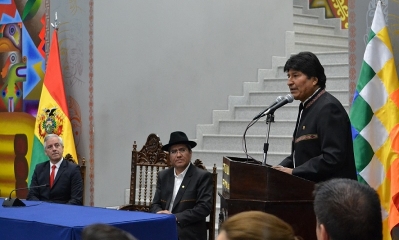 Presidente Evo Morales Posesiona y da la bienvenida a nuevo gabinete y encomienda como prioridad reducir la pobreza y garantizar la unidad. 