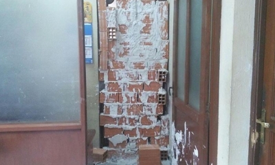 Tapian puerta del Concejo, en Tiquipaya