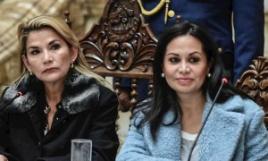  Exministra de Comunicación, Roxana Lizárraga.
