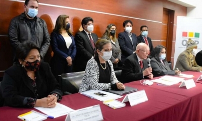 Conferencia de prensa del TSE.