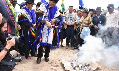 El presidente Evo Morales inauguró el sábado el sistema de riego agrícola Kachuquisa en el municipio de Yamparáe