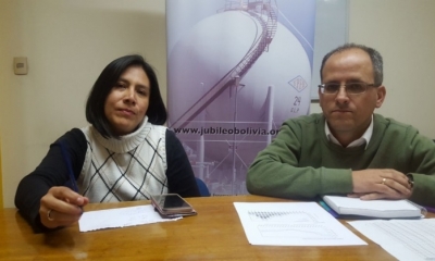 Sandra Sánchez y Raúl Velásquez, analistas e investigadores de Fundación Jubileo. Foto: ANF