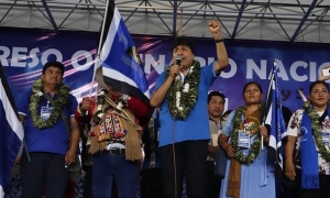 El jefe del MAS, Evo Morales, fue proclamado en Lauca Ñ. El jefe del MAS, Evo Morales, en Lauca Ñ. 