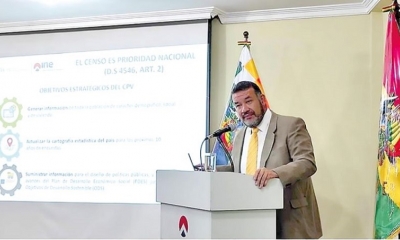 El director del INE, Humberto Arandia, ayer, en su conferencia de prensa sobre el Censo 2022
