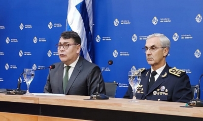 El viceministro de Régimen Interior, Jhonny Aguilera, desde Uruguay.