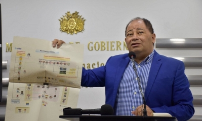 El ministro de Gobierno, Carlos Romero