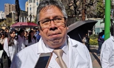 El presidente del Colegio Médico de La Paz, Luis Larrea