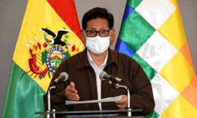 El ministro de Educación, Edgar Pary Chambi