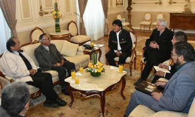 El presidente Evo Morales en la reunión con los representantes de la Conferencia Episcopal de Bolivia. Foto: ABI