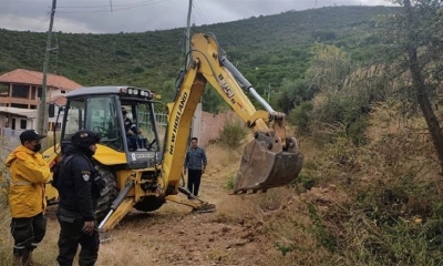 Maquinaria pesada del municipio realiza la delimitación de la serranía de Llawi Llawi.
