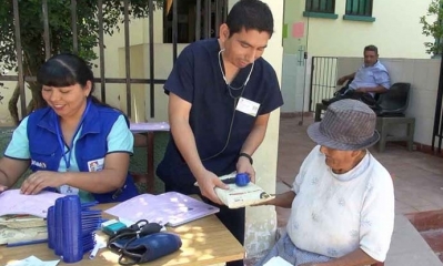 Entrega del Suplemento Nutricional Carmelo