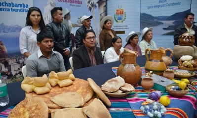 Primera feria de costumbres ancestrales en la comunidad de colpaciaco municipio de Arani. Foto: Gobernación de Cochabamba