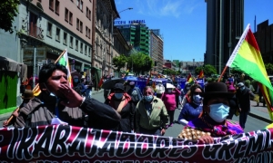 Cinco sectores sociales en La Paz marcharon por la abrogación de la Ley 1386