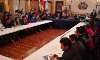 El diálogo continúa/Foto. BTV