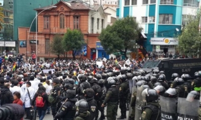 Ocho estudiantes de medicina y un extranjero fueron arrestados por la Policía durante el enfrentamiento que se generó el viernes