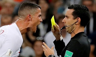 Cristiano Ronaldo y César Ramos durante el partido entre Portugal y Uruguay. Foto: Reuters