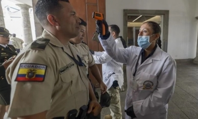 gobierno de Ecuador permitirá que los municipios del país importen vacunas antiCovid