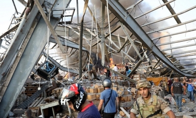 Dos fuertes explosiones se registraron este martes en la zona del puerto de Beirut, Líbano, este martes dejando decenas de heridos. | Fuente: AFP