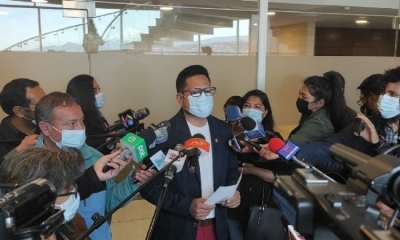 El diputado Marcelo Pedrazas en contacto con la prensa. . Foto: CC