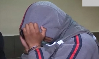 El hombre se encuentra aprehendido/Foto. Captura de pantalla 