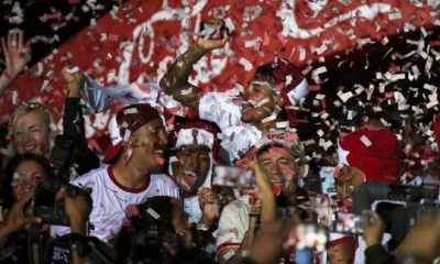 El festejo de los peruanos/Foto. RRSS