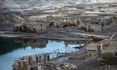 Aceredo es un pueblo situado en la provincia de Galicia (España) que quedó sumergido durante la década del 90.