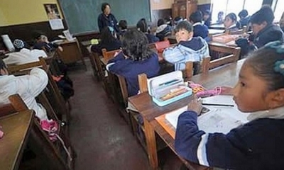 Foto/ Archivo: Labores escolares en un colegio en La Paz. 