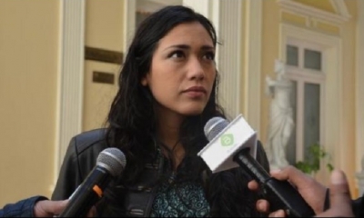 La senadora Adriana citó casos como el de la legislación española, donde la 