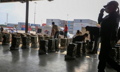 Paquetes de cocaína incautados en Paraguay. 20 de octubre de 2020.