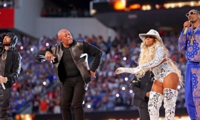 Eminem, Snoop Dogg, Mary J. Blige, Kendrick Lamar y Dr. Dre en el Super Dowl 2022.